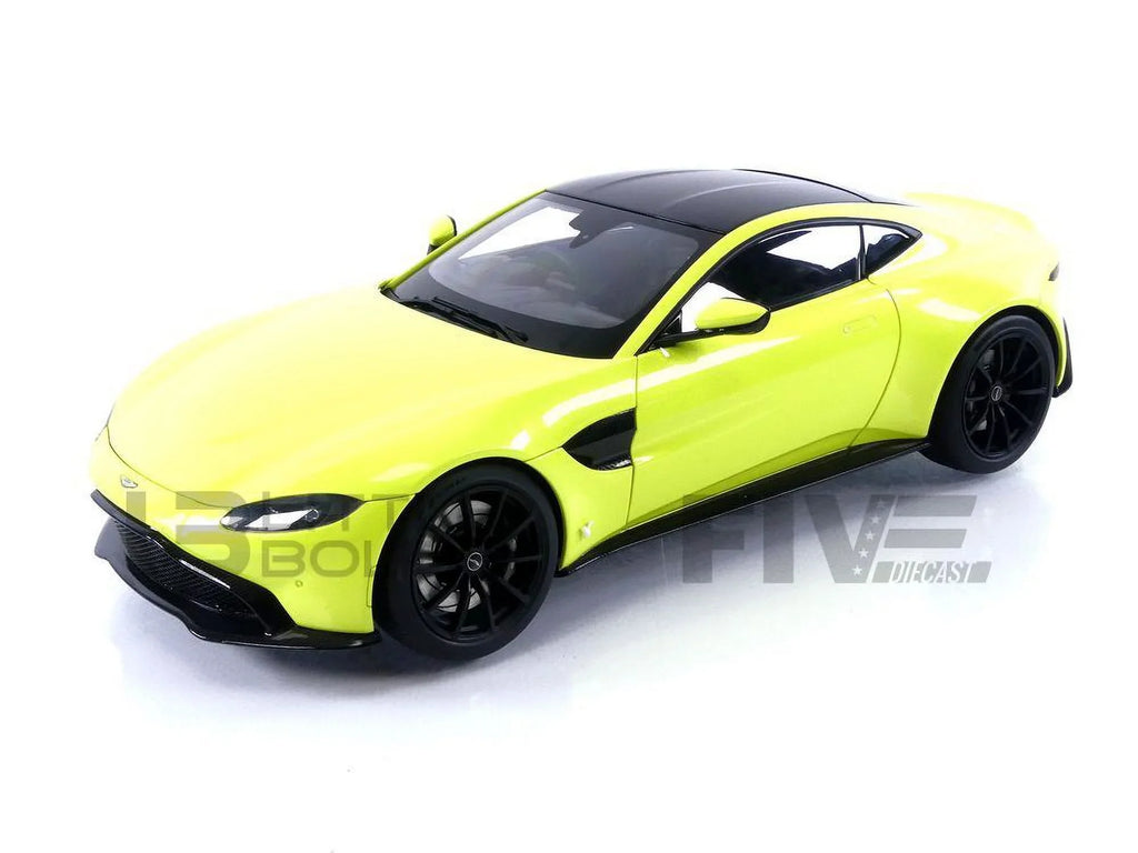 Autoart Green Model 1/18 Lime Top with by Drive) Aston Hand Car RHD Carbon Essence (Right 2019 Vantage Martin