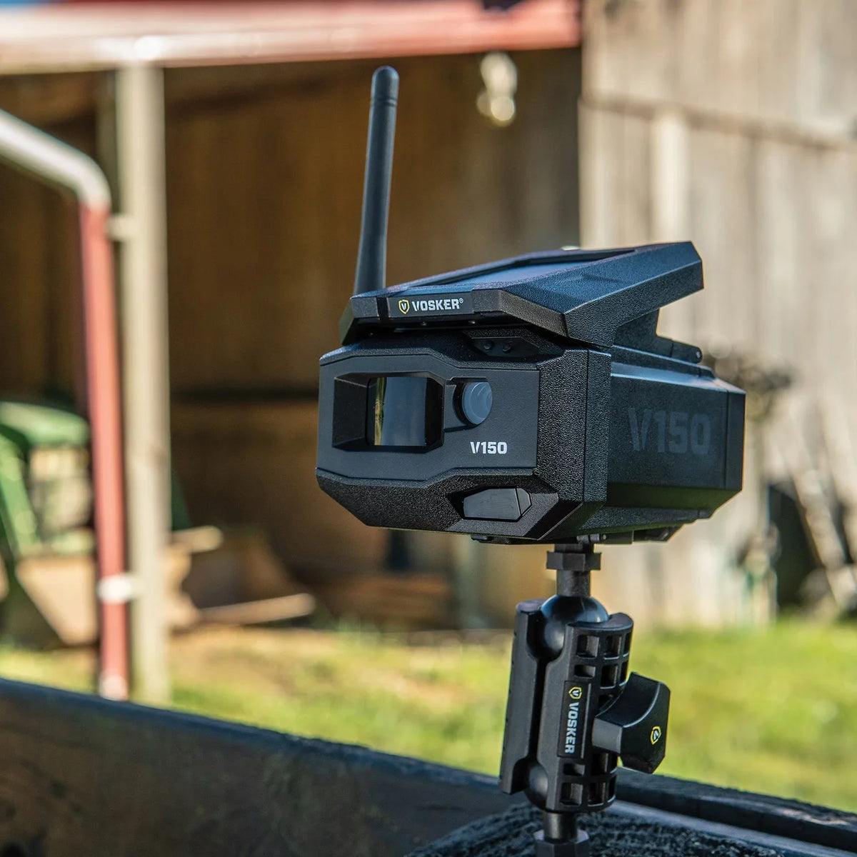 Cellular Outdoor (US Solar-Powered Nation LTE Security Wide V150 VOSKER 1202 Camera Network)