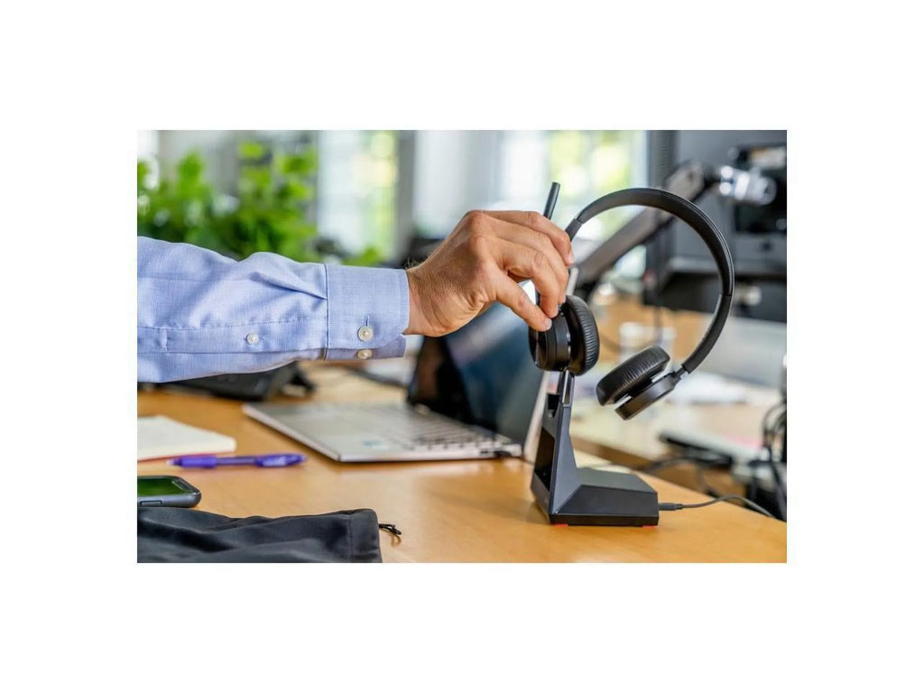 '- Type 20 Stereo, 20 - - - - Cable USB On-ear - - - - Mono Voyager Siri, Type - Poly Wireless - USB Hz Binaural ft Headset 4320 C - 4.92 Assistant Ear-cup 300 ft USB-A kHz Bluetooth Ele... A, -