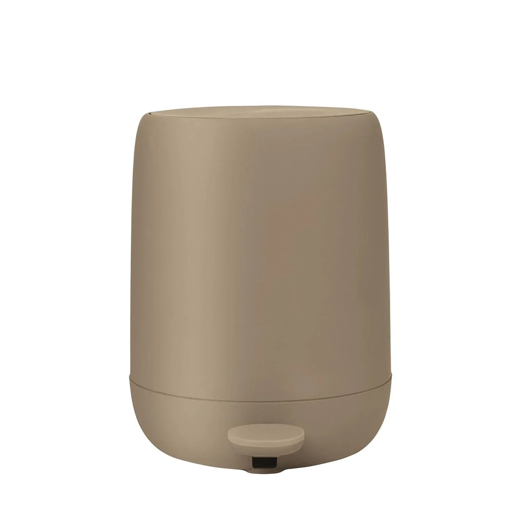 Gallon SONO Tan Pedal Bin Wastebasket Soft 3Liter/0.8 Close