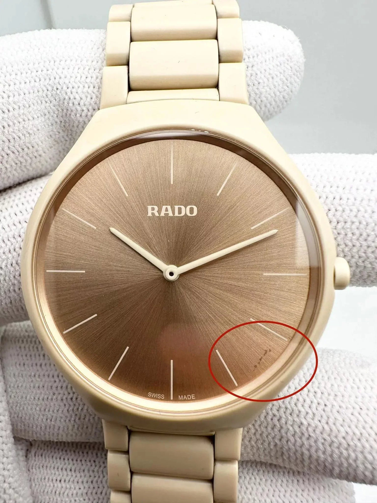 R27090602 Couleurs Watch 39mm Thinline Cream True Dial Ceramic Les Quartz Rado