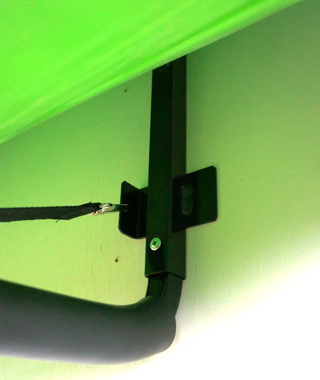 Single for Safety Storage Sparehand Strap Mount 1 Wall with Kayak Rack
