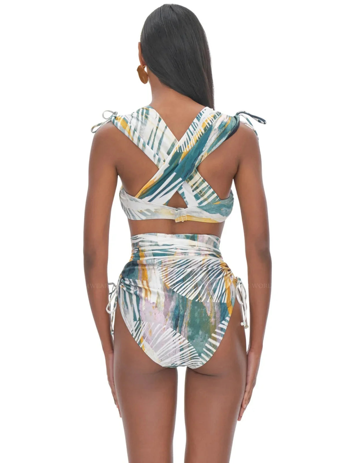 Menasa ABSTRACT Iyamah Swim Top, Bikini MULTI Underwire US Ruched Large Andrea