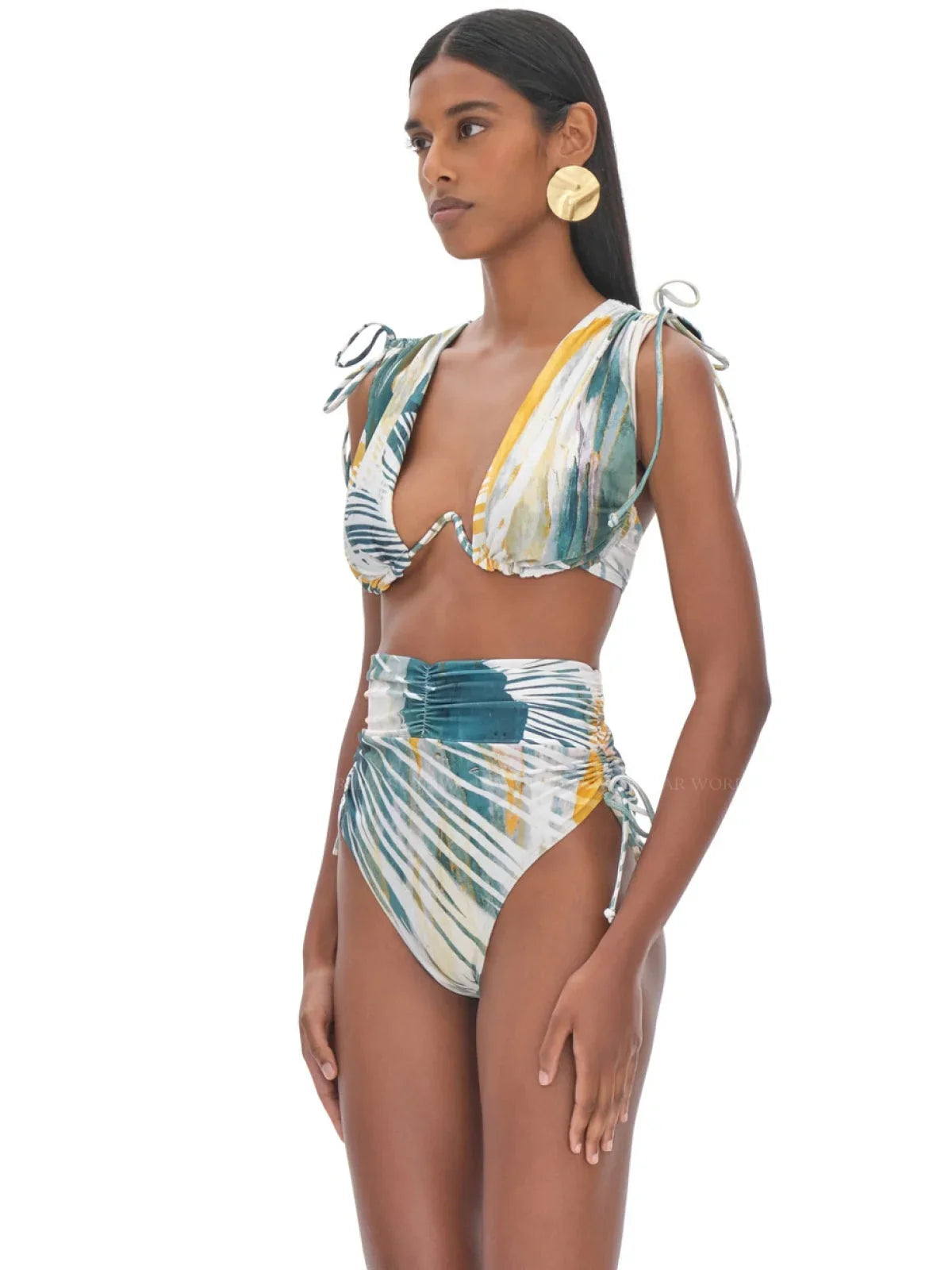Menasa ABSTRACT Iyamah Swim Top, Bikini MULTI Underwire US Ruched Large Andrea