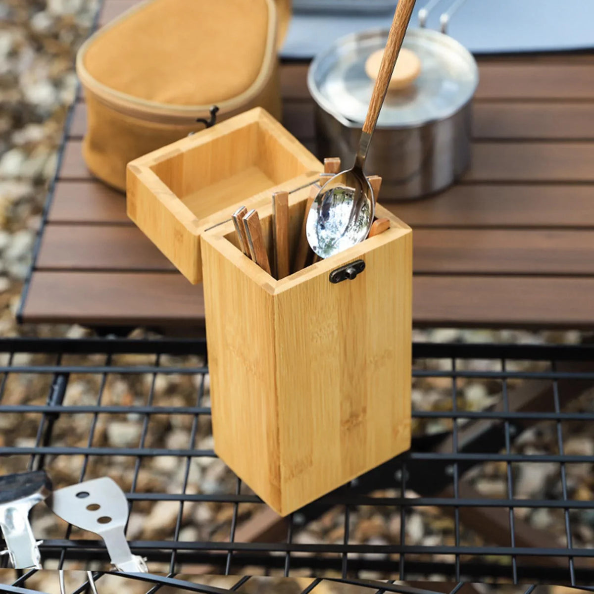 Camping Utensil Organizer Lock Stand Restaurant Storage Outdoor Design Drying Countertop for Picnic Utensil Kitchen Silverware Holder