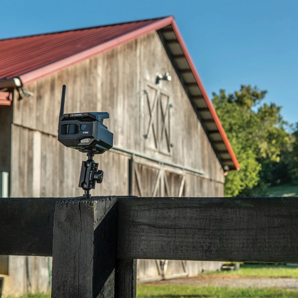 Cellular Outdoor (US Solar-Powered Nation LTE Security Wide V150 VOSKER 1202 Camera Network)