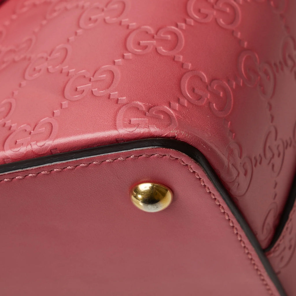 Calf Leather Authenticated Guccissima Pre-Owned (New Pink Defects) Unisex Satchel with