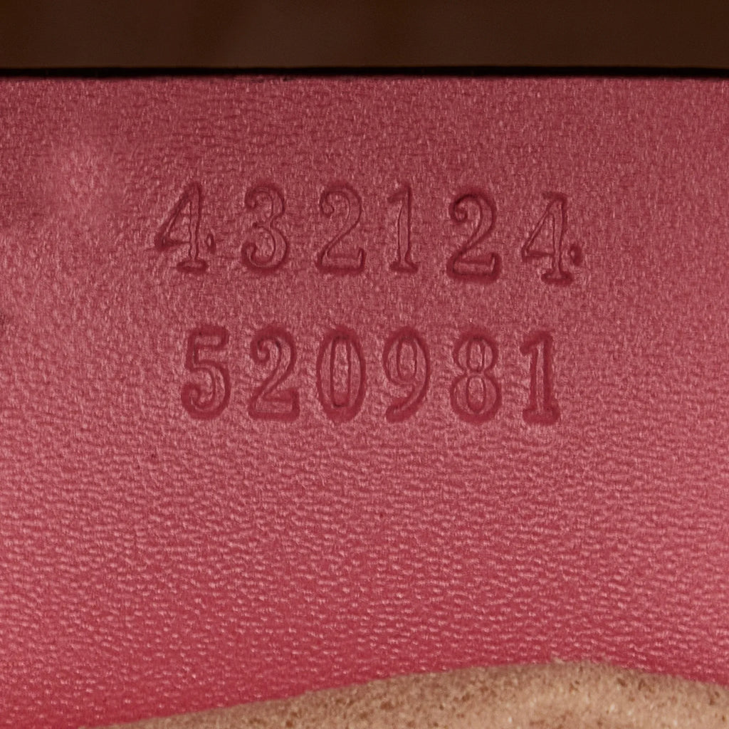 Calf Leather Authenticated Guccissima Pre-Owned (New Pink Defects) Unisex Satchel with
