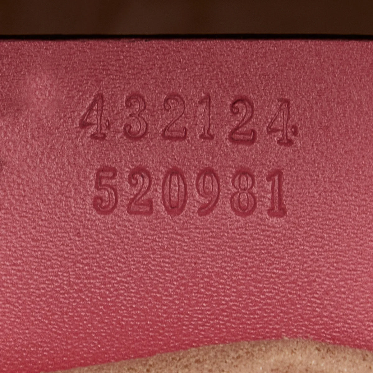 Calf Leather Authenticated Guccissima Pre-Owned (New Pink Defects) Unisex Satchel with