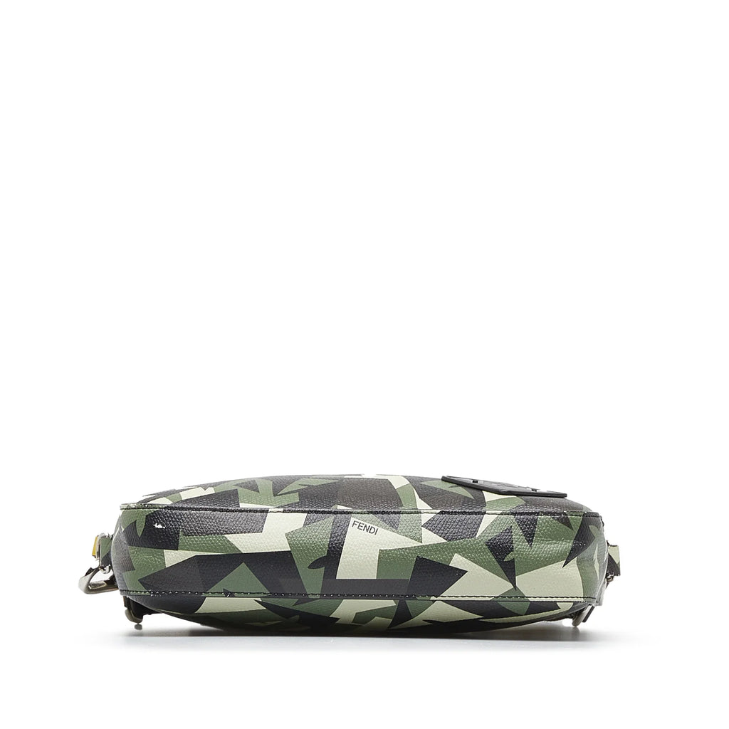 Eyes Monster Camouflage Camera Pre-Owned Calf (Good) Green Unisex Authenticated Bag Fendi Crossbody Bag Leather