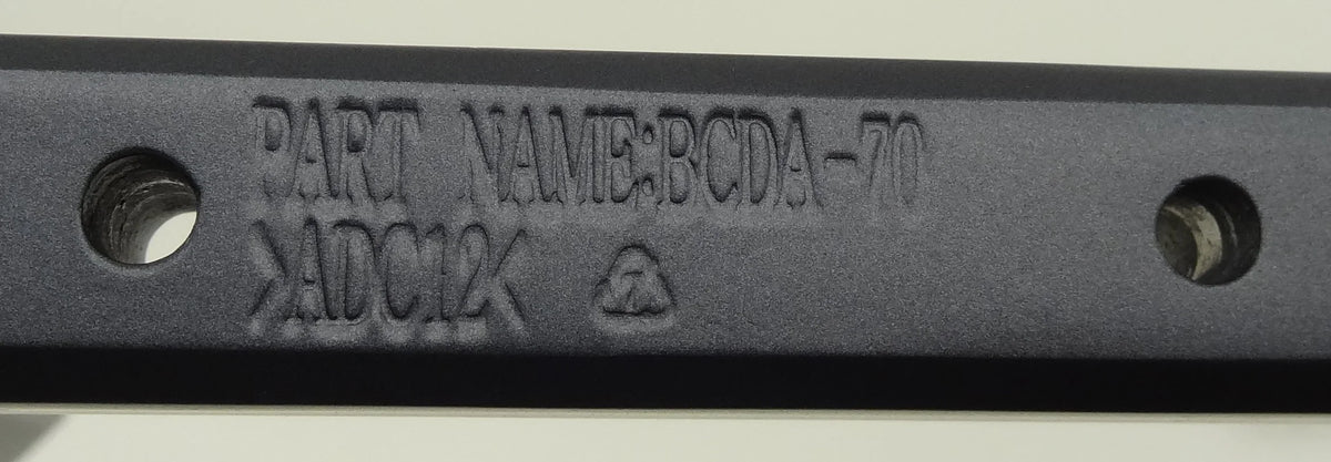 1A317Y700-GB2-G Vizio Legs M75QXM-K03 (BCDA-70) NEW