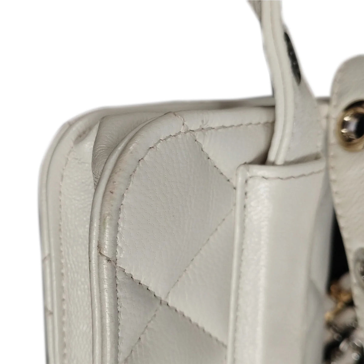 Lambskin Belt Pre-Owned Unisex White Chain Bag Leather Authenticated Punk (Good)