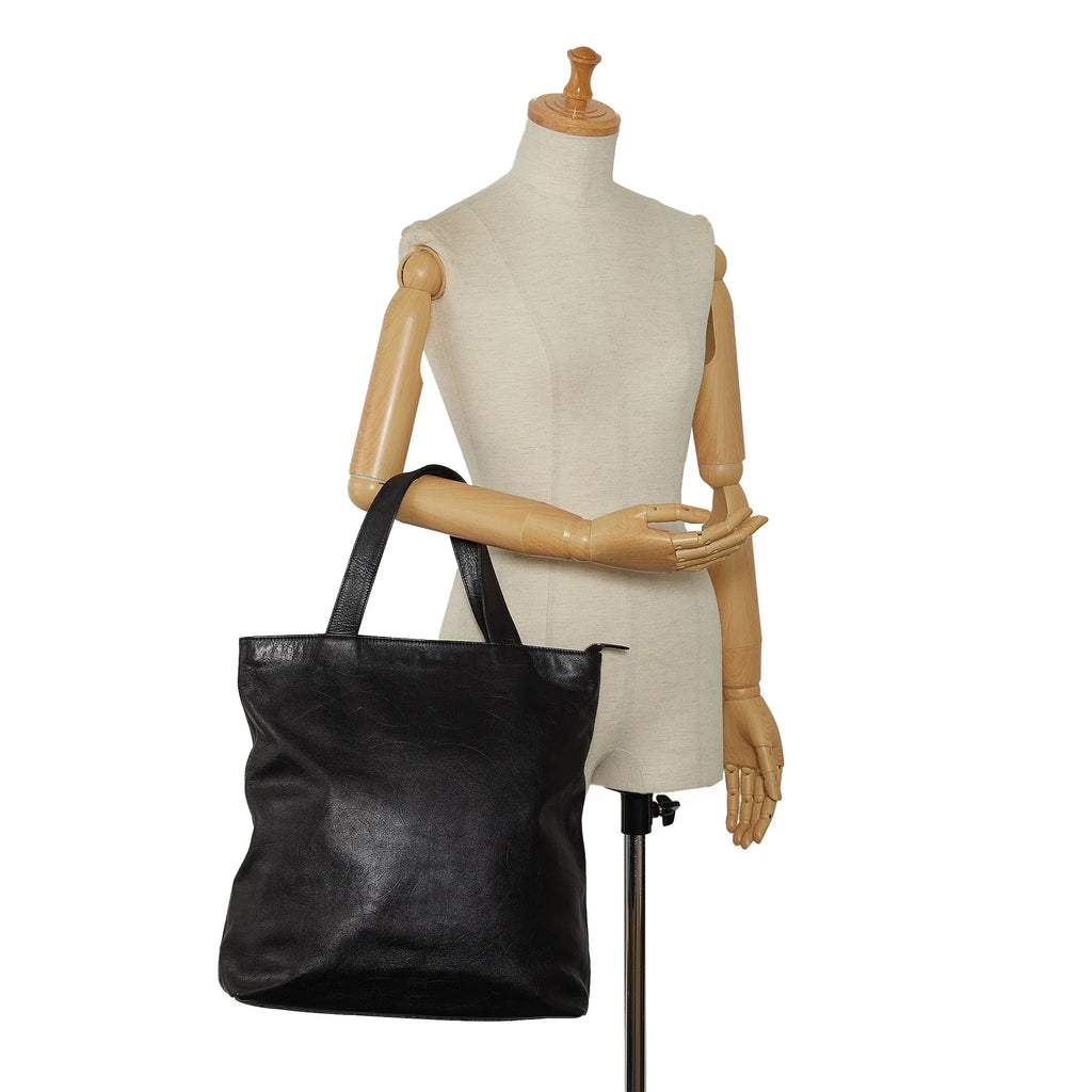Authenticated (Good) Bag Pre-Owned CC Leather Tote Lambskin Black Unisex Tote