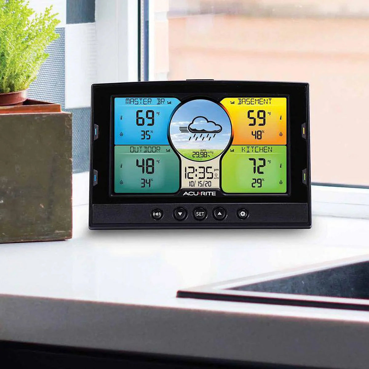 Sensors, 3 with AcuRite Humidity Temperature and Station 100HV