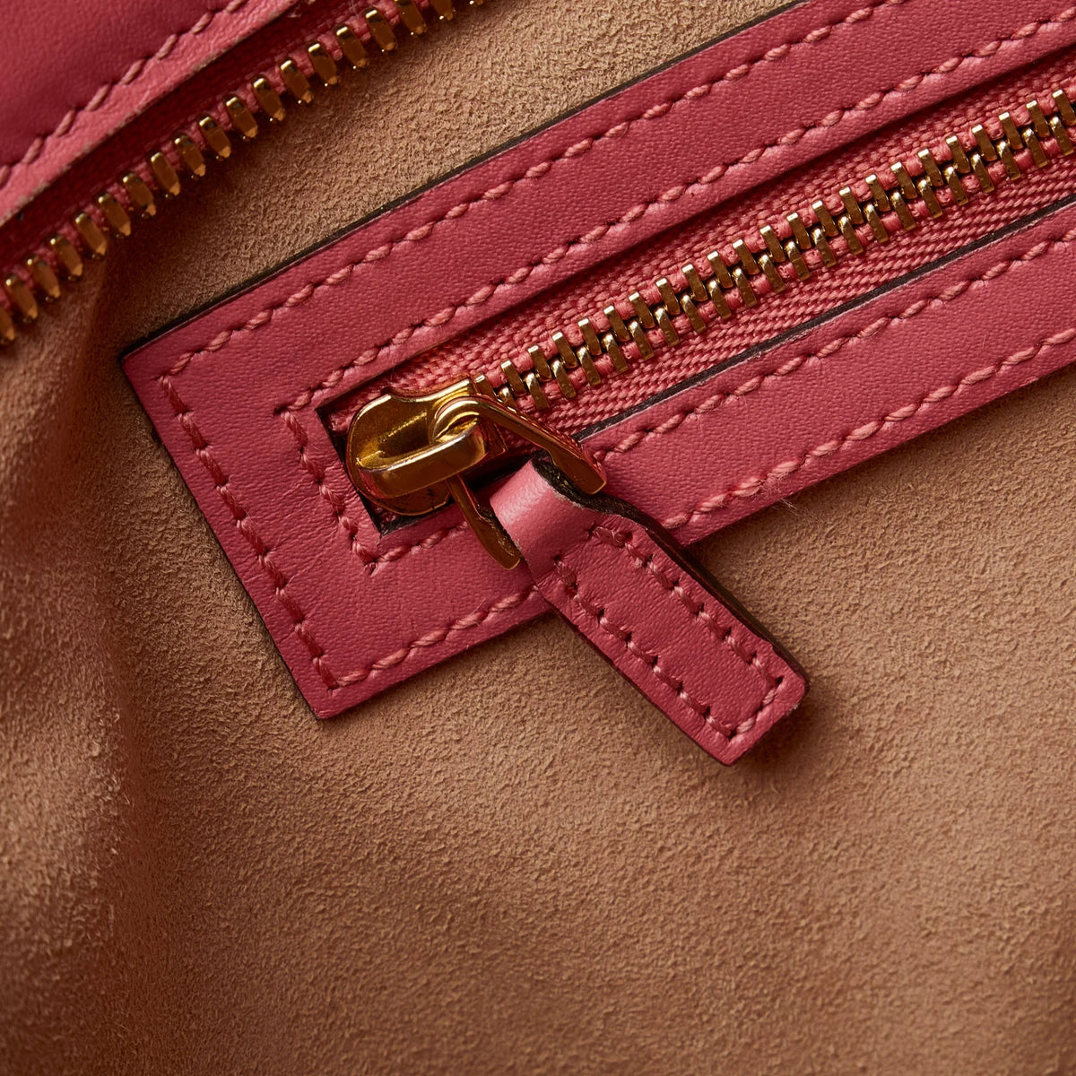 Calf Leather Authenticated Guccissima Pre-Owned (New Pink Defects) Unisex Satchel with