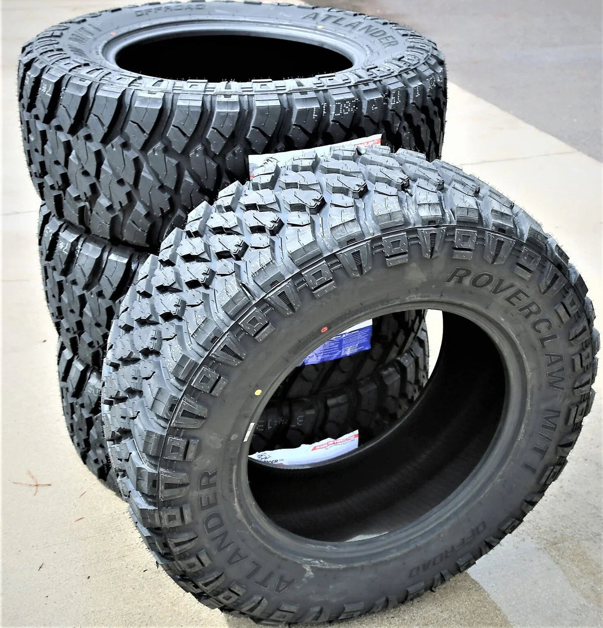 Load Mud M/T Roverclaw 10 I MT Ply Tire E 305/70R17 LT Atlander