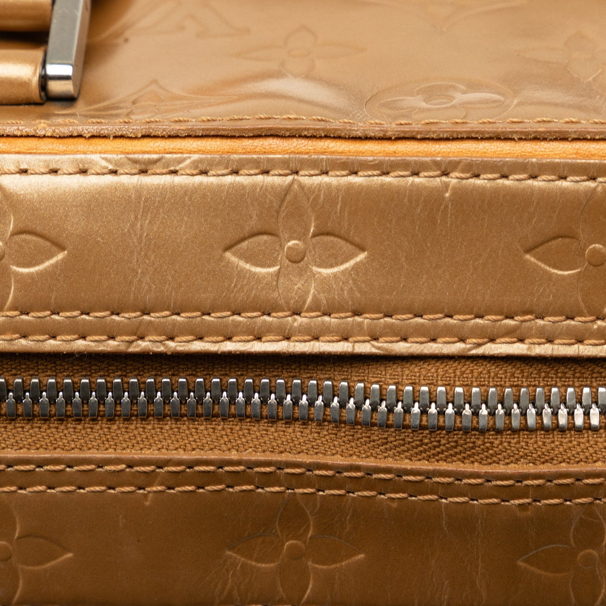 Pre-Owned Calf Top Unisex Mat (Good) Handbag Authenticated Leather Brown Monogram HandleBag Shelton